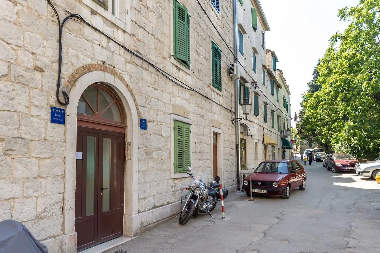 Fairy Of The Seas Apartments Split